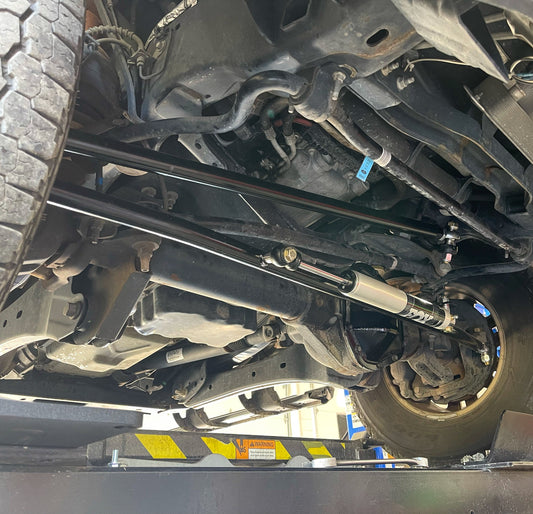 17-Current Ford Super Duty Steering Kit