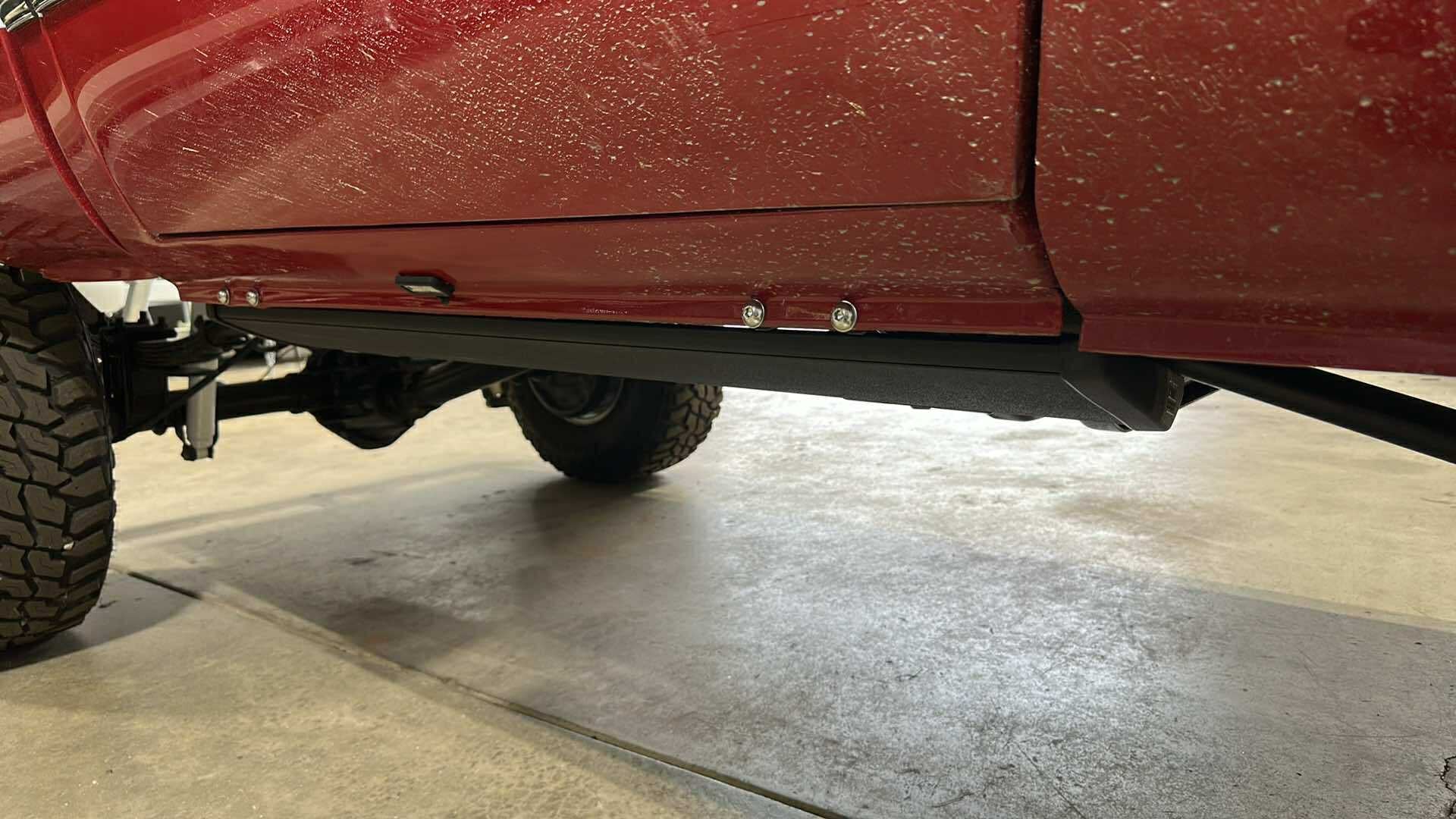 Step Kit Unit SquareBody Chevy 73-87 Amp Research Power Folding Step Kit – Far From Stock