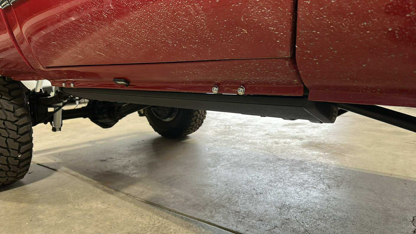 Sqaure Body Chevy 73-87 Amp Research Power Folding Step Kit