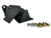 FFS Four Wheel Drive Front Spring Hanger Brackets and Shackles