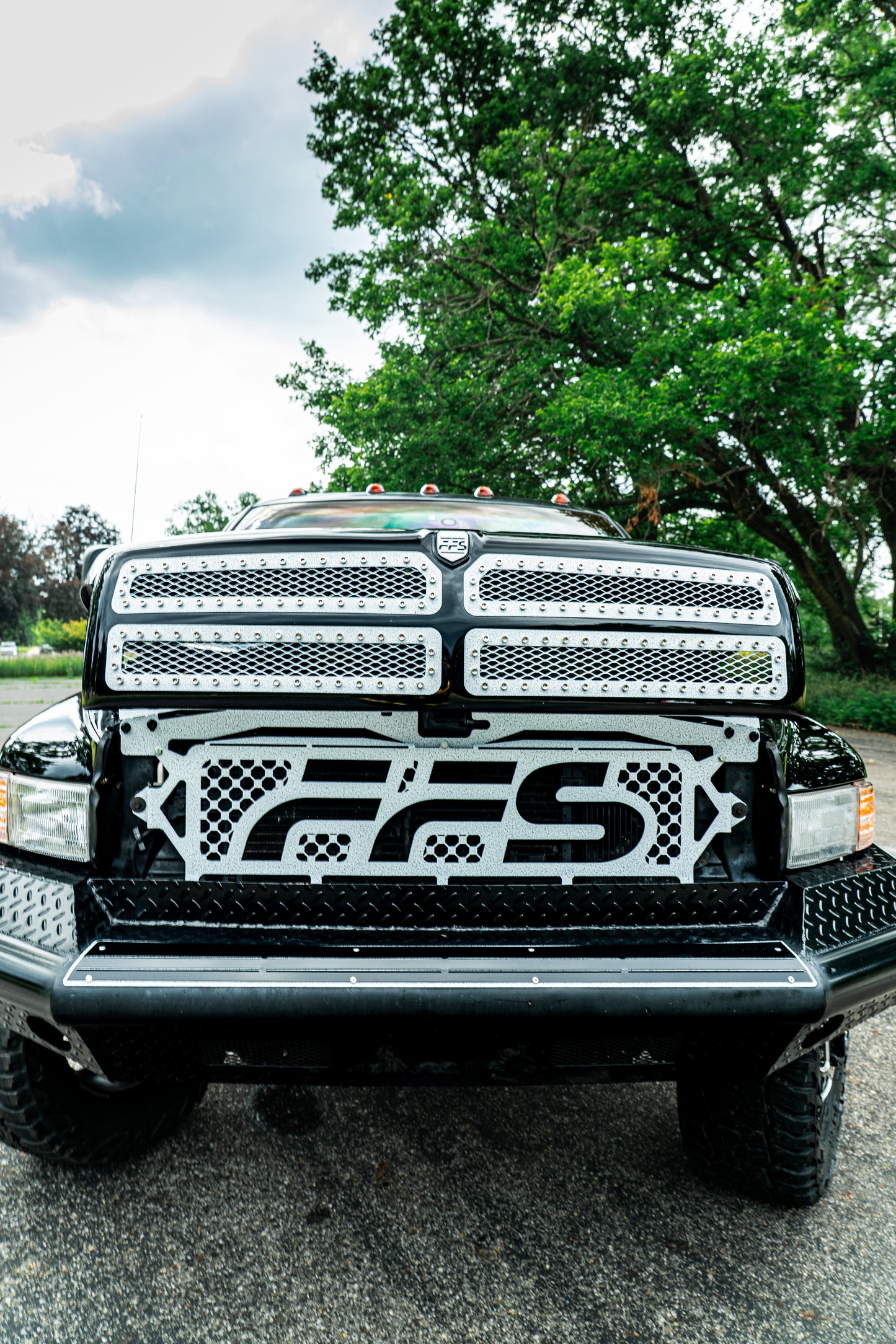 94-02 2nd Gen Ram Cummins Radiator Cover