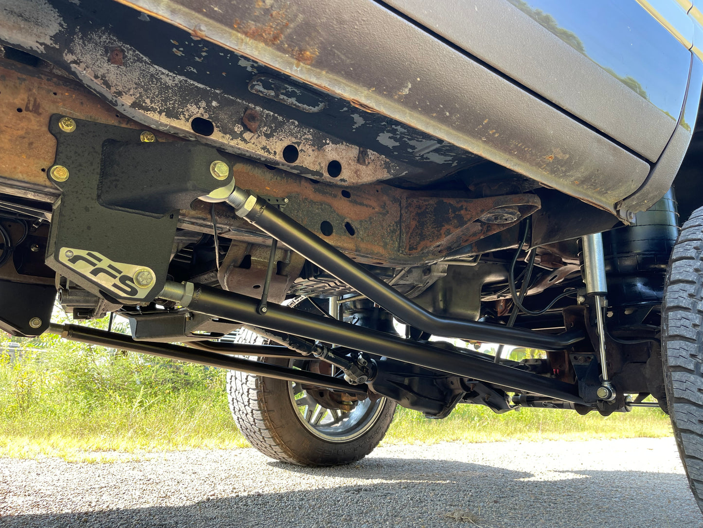 94-02 2g Dodge Ram Bolt On Four Link Conversion