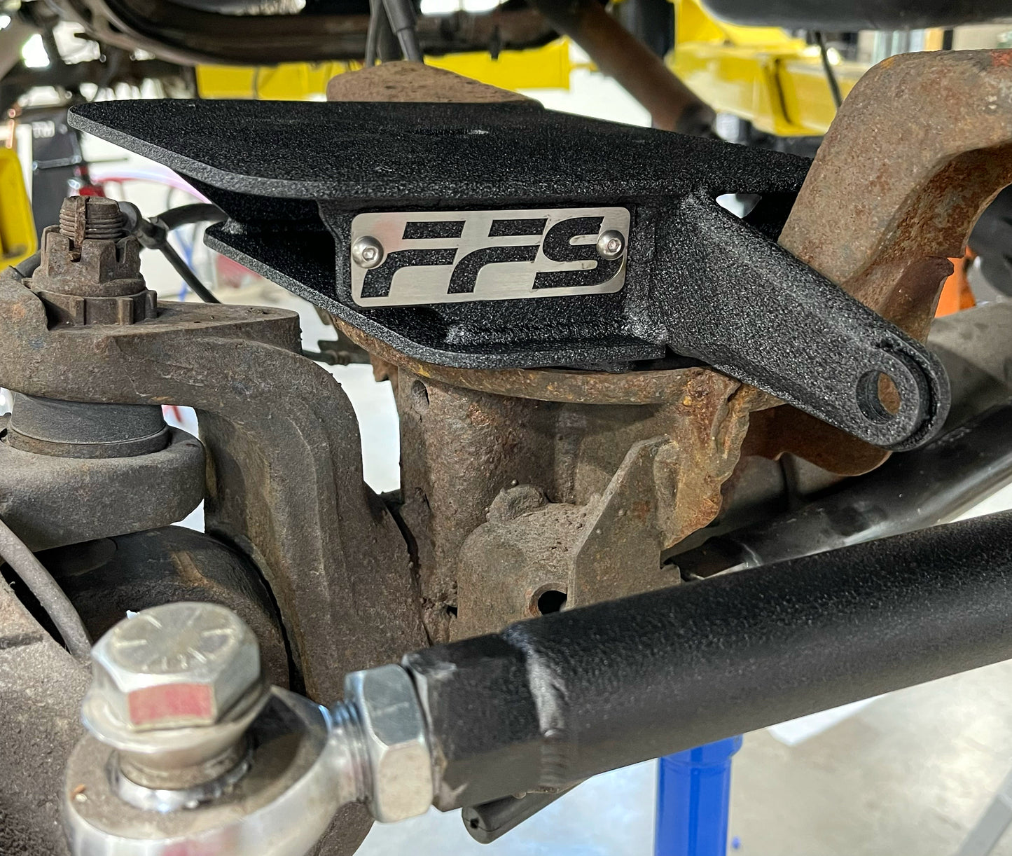 94-02 2nd Gen Ram Front Axle Bag Mount