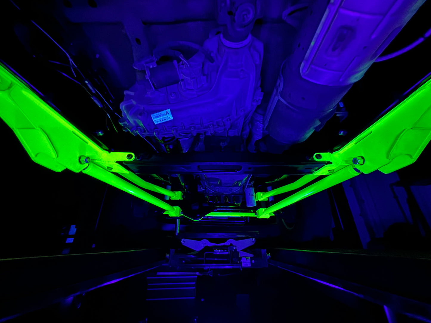 17-C Ford Super Duty FFS Bolt-On Four Link / Traction Bar Cradle Kit