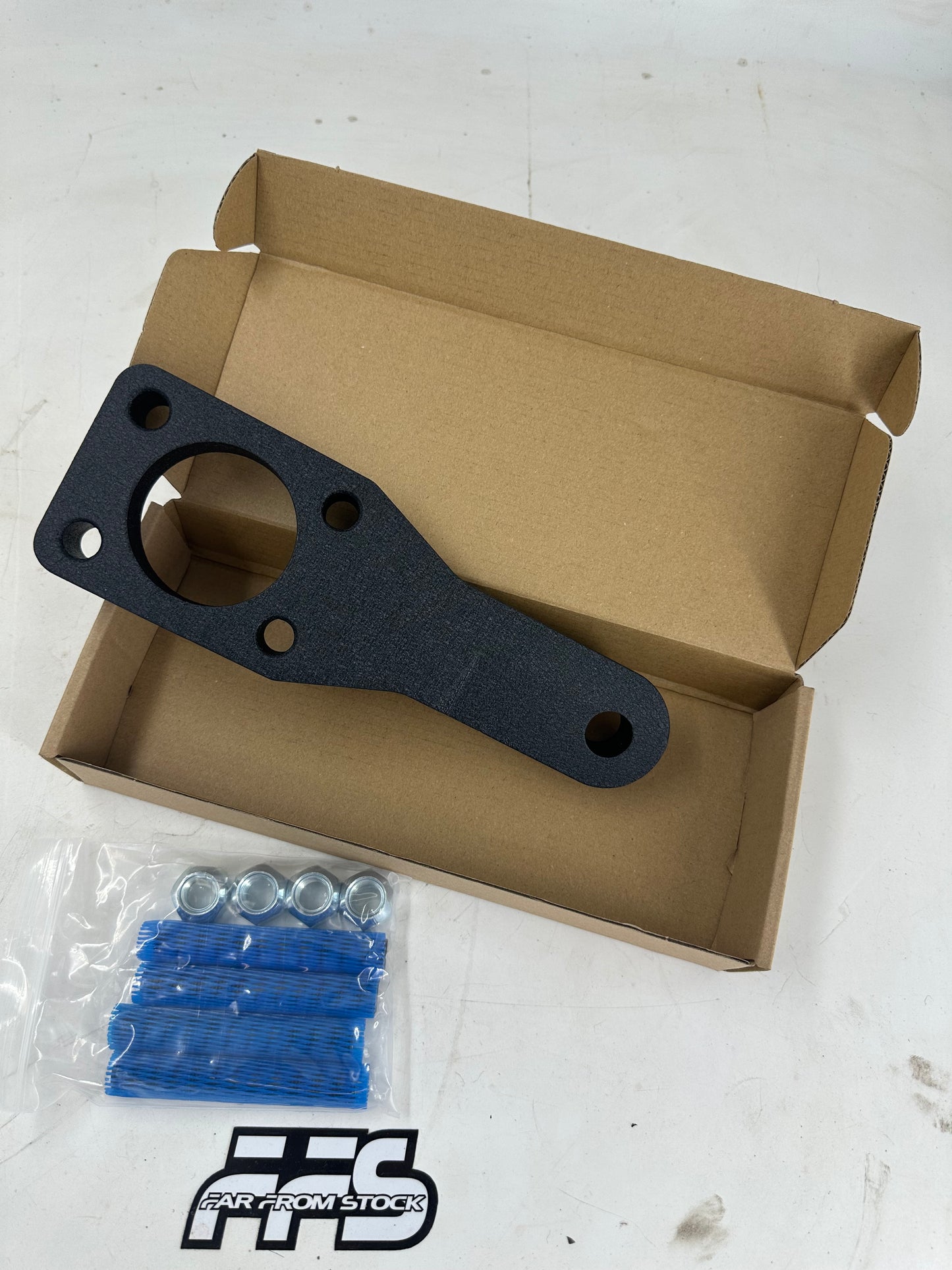 Passenger Side Dana 60 High Steer Arm and Components