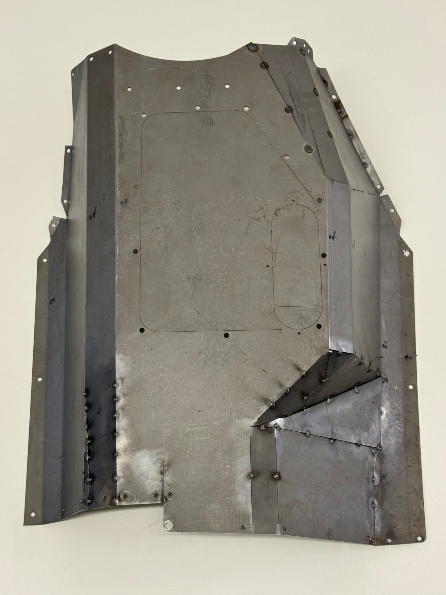 72-93 Dodge 4x4 Conversion Floor tunnel / hump