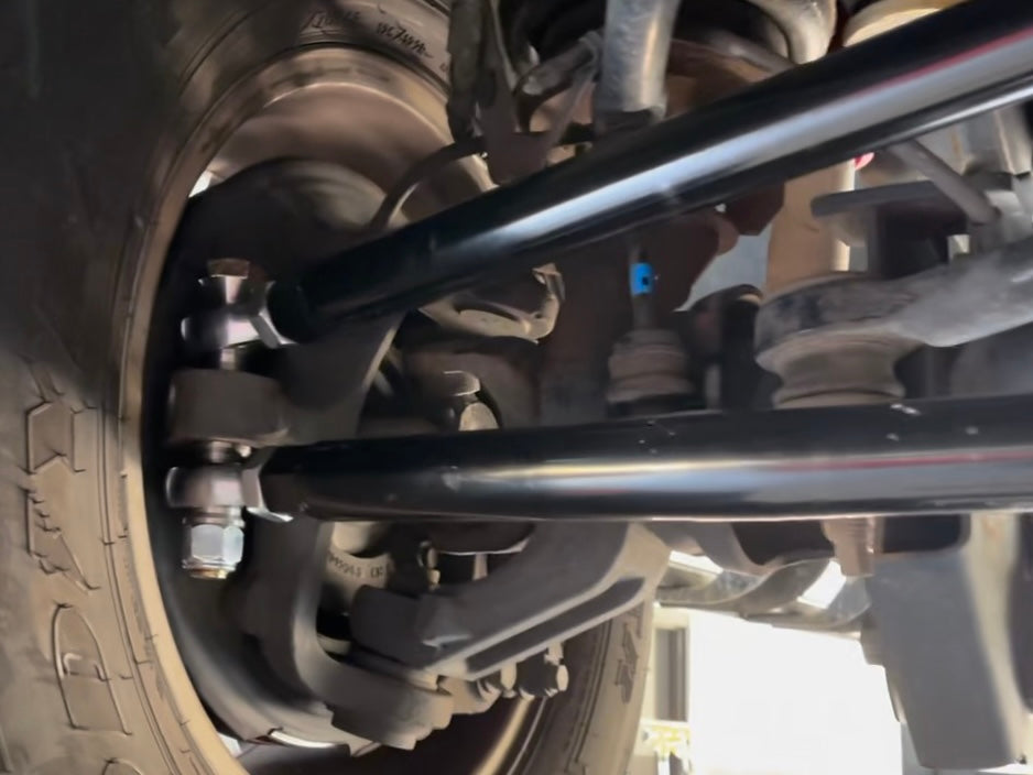 17-Current Ford Super Duty Steering Kit