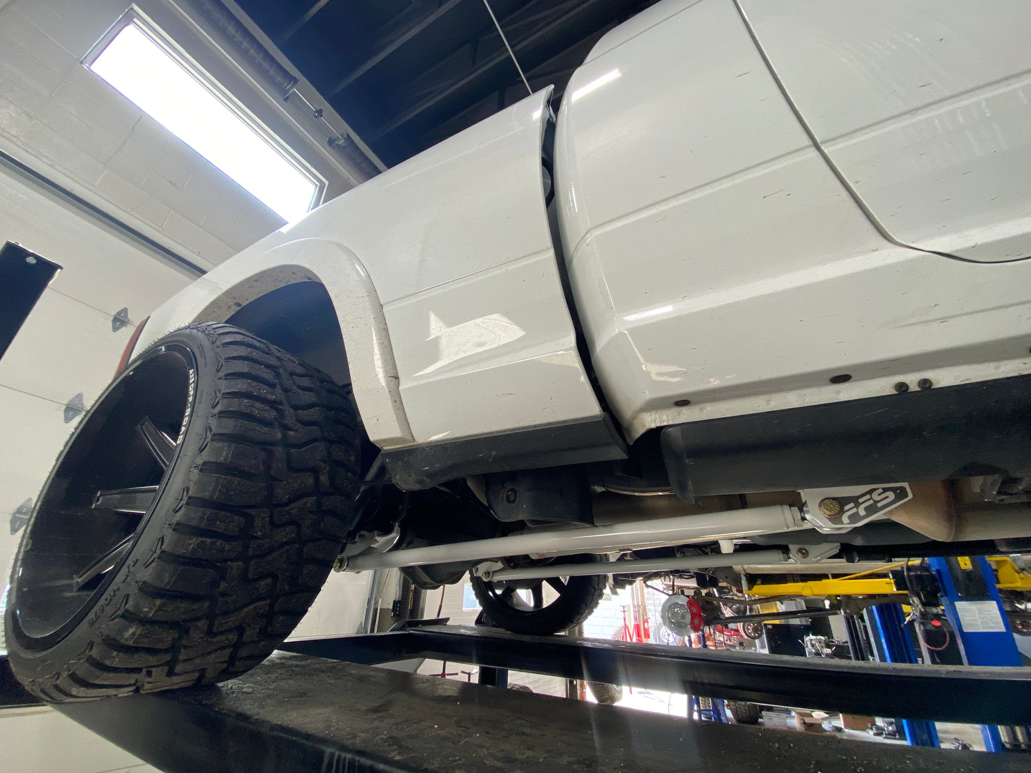 14-C Ram 2500 Rear Coil to BIG bag Air Conversion w/ ReLink Kit