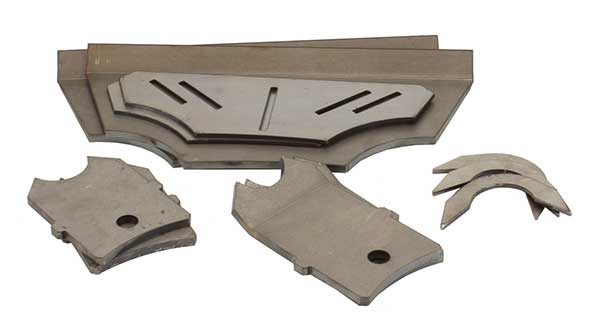 Lower Triangulated 4 Link Bracket