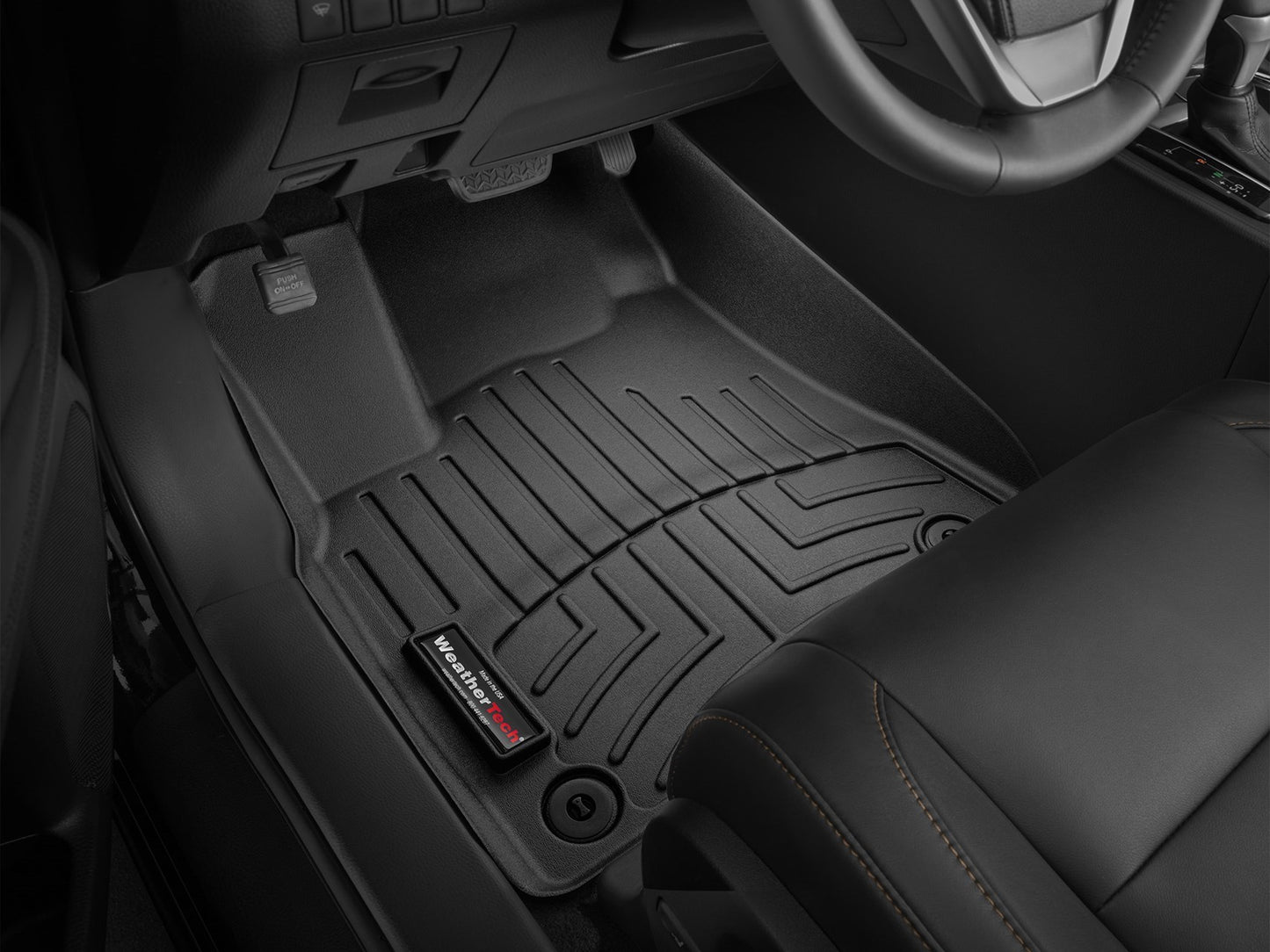 18-C WRANGLER UNLIMITED REAR FLOOR