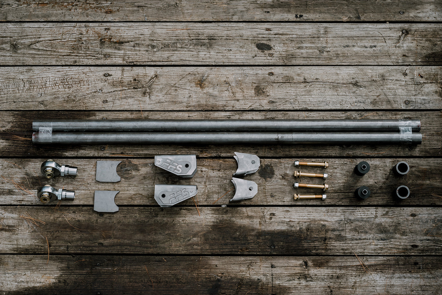 72-93 Dodge Bolt-on Traction Bar Kit