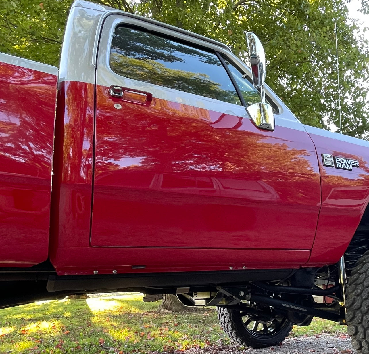 72-93 Dodge Amp Research Power Folding Step Kit