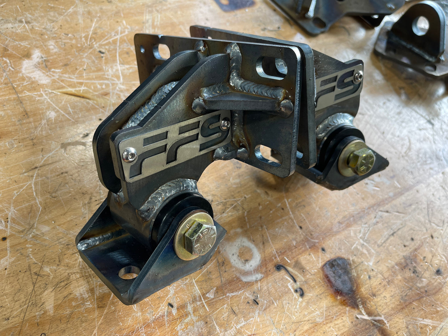 72-93 cummins 12v 24v and common rail engine swap motor mounts