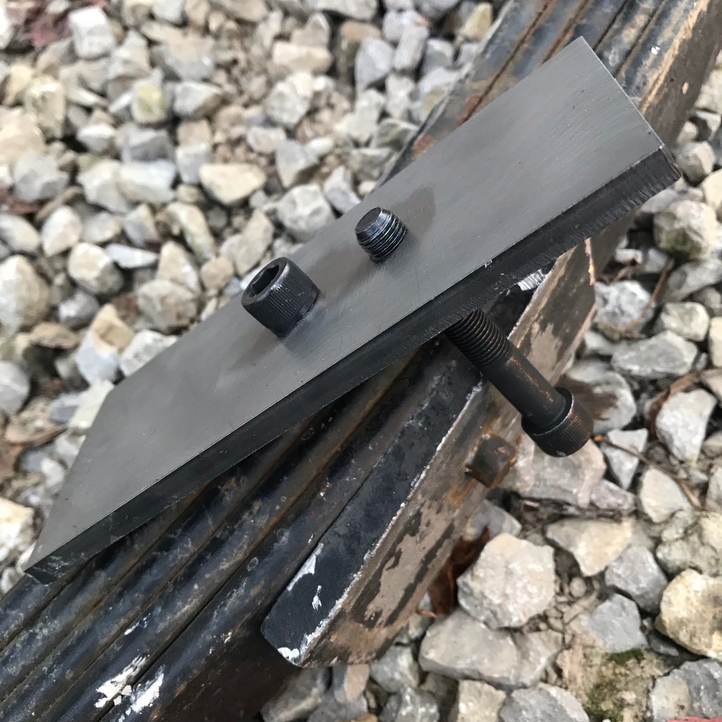 Axle spring offset plate 10159