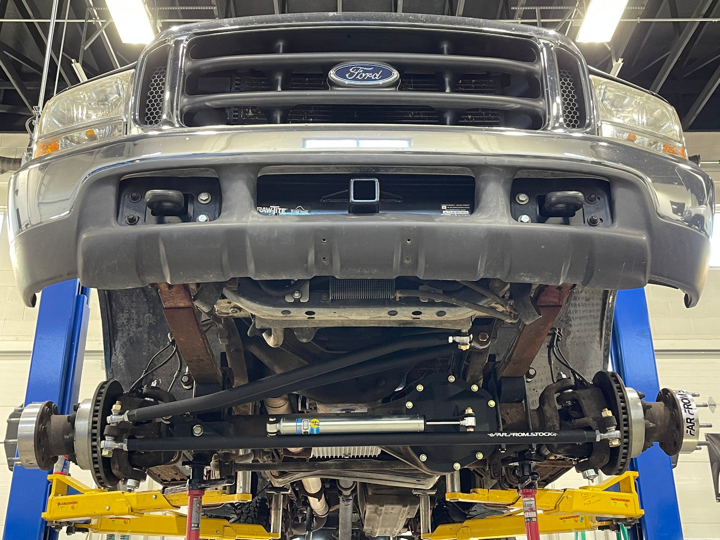 99-04 Ford Super Duty Steering Kit