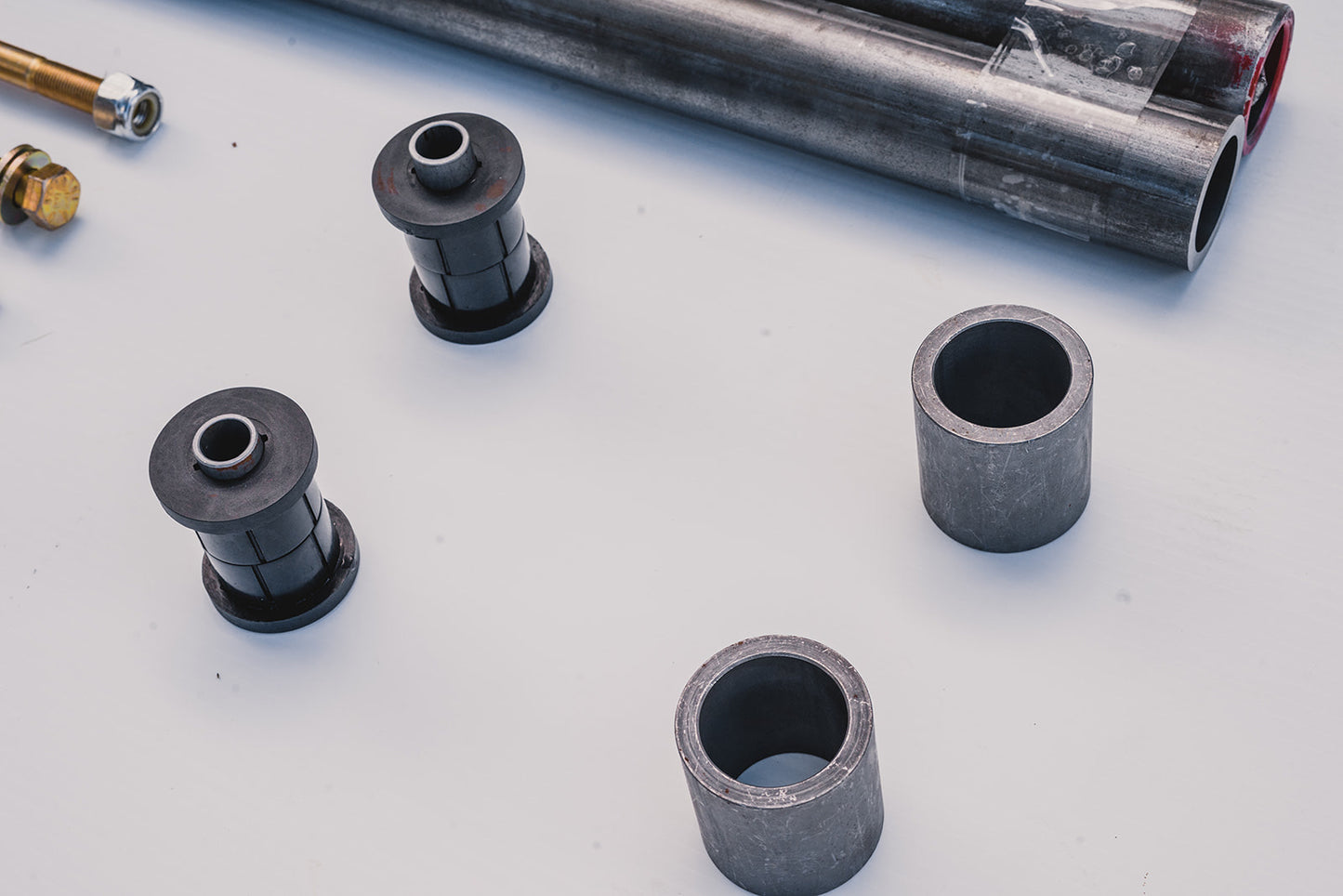 72-93 Dodge Bolt-on Traction Bar Kit