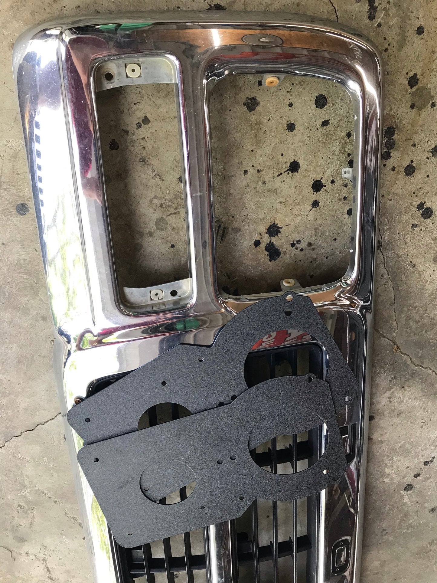 91-93 headlight / grille conversion Pair