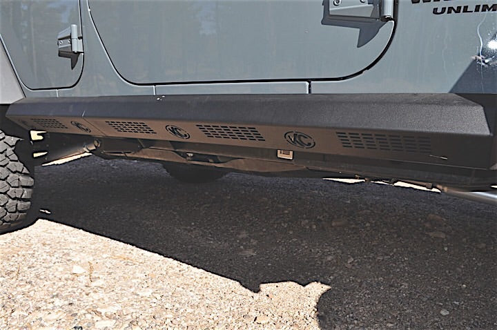 07-16 WRANGLER JK STEALTH FIGHTER SIDE STEPS
