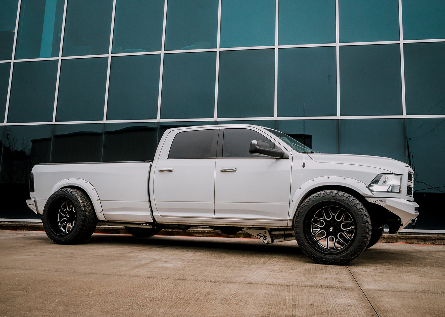 14-18 Ram Front Long Travel Air Suspension System 4th Gen