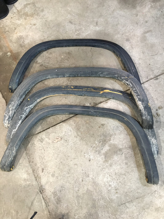 1st Gen Fender Flares