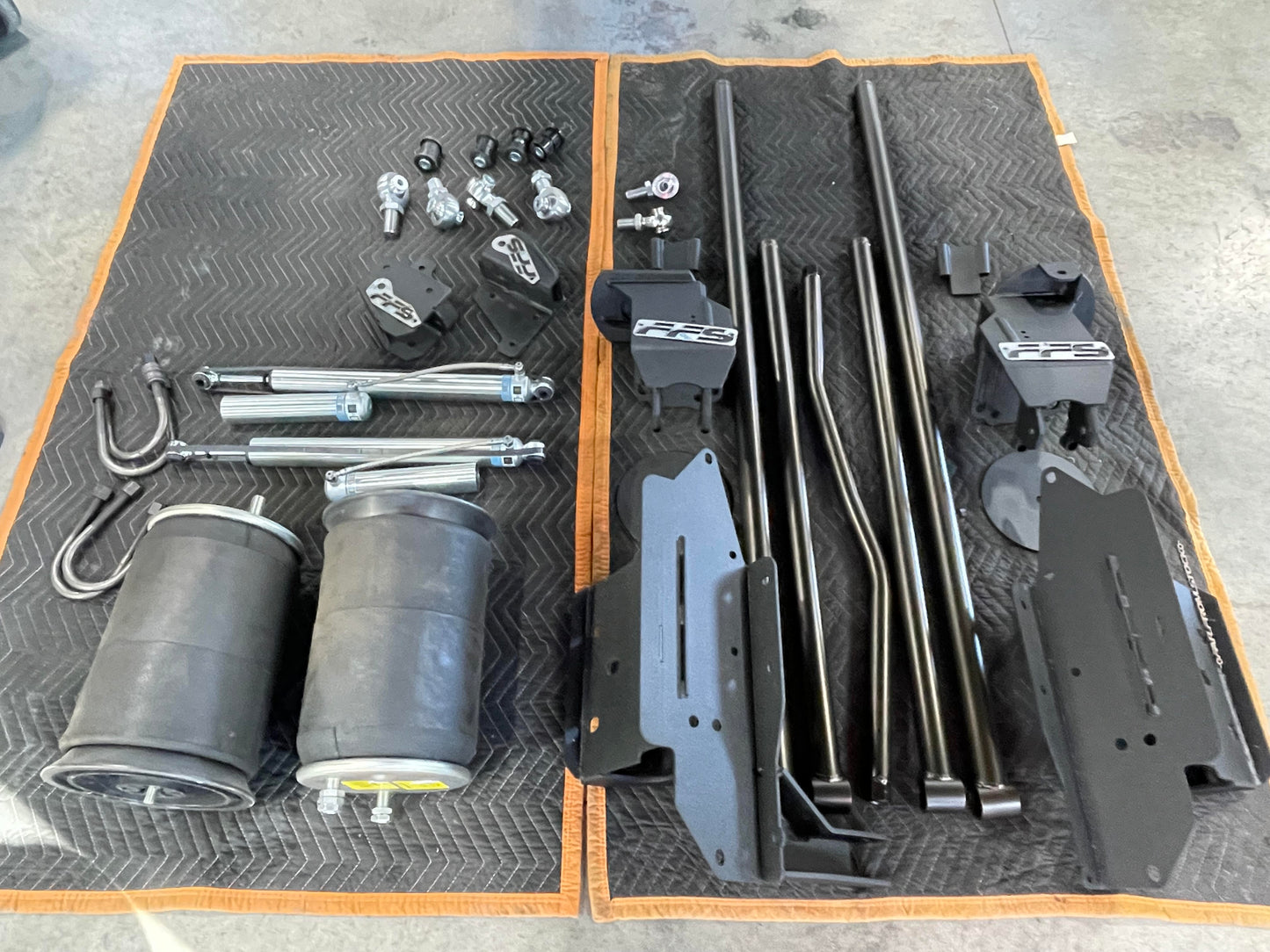 94-02 2g Long Travel Air Suspension (REAR)